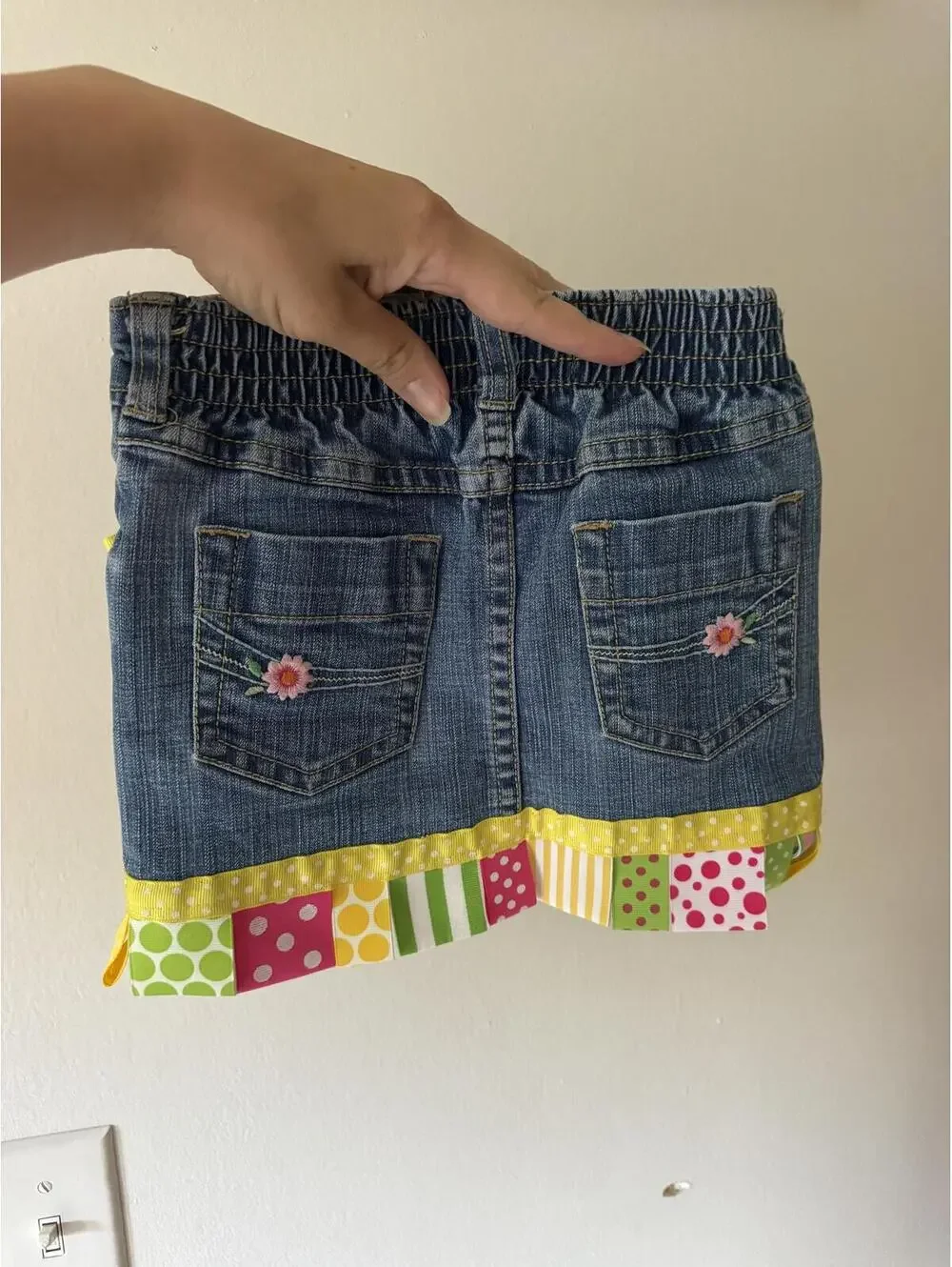 Oshkosh Y2K HTF fabric appliqué Denim Skirt